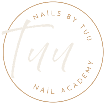 Nails by Tuu